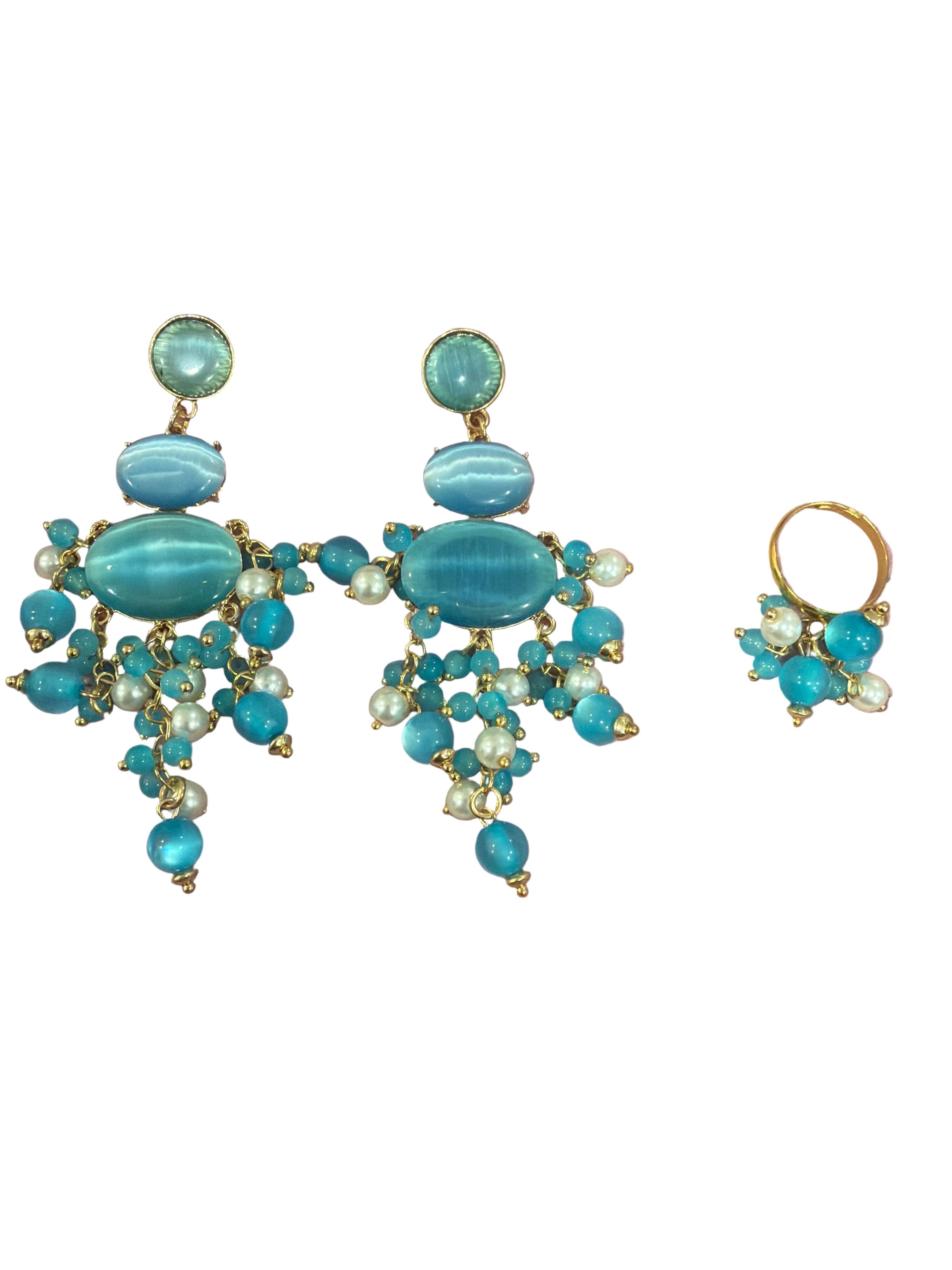 Orecchini e anello Hilay