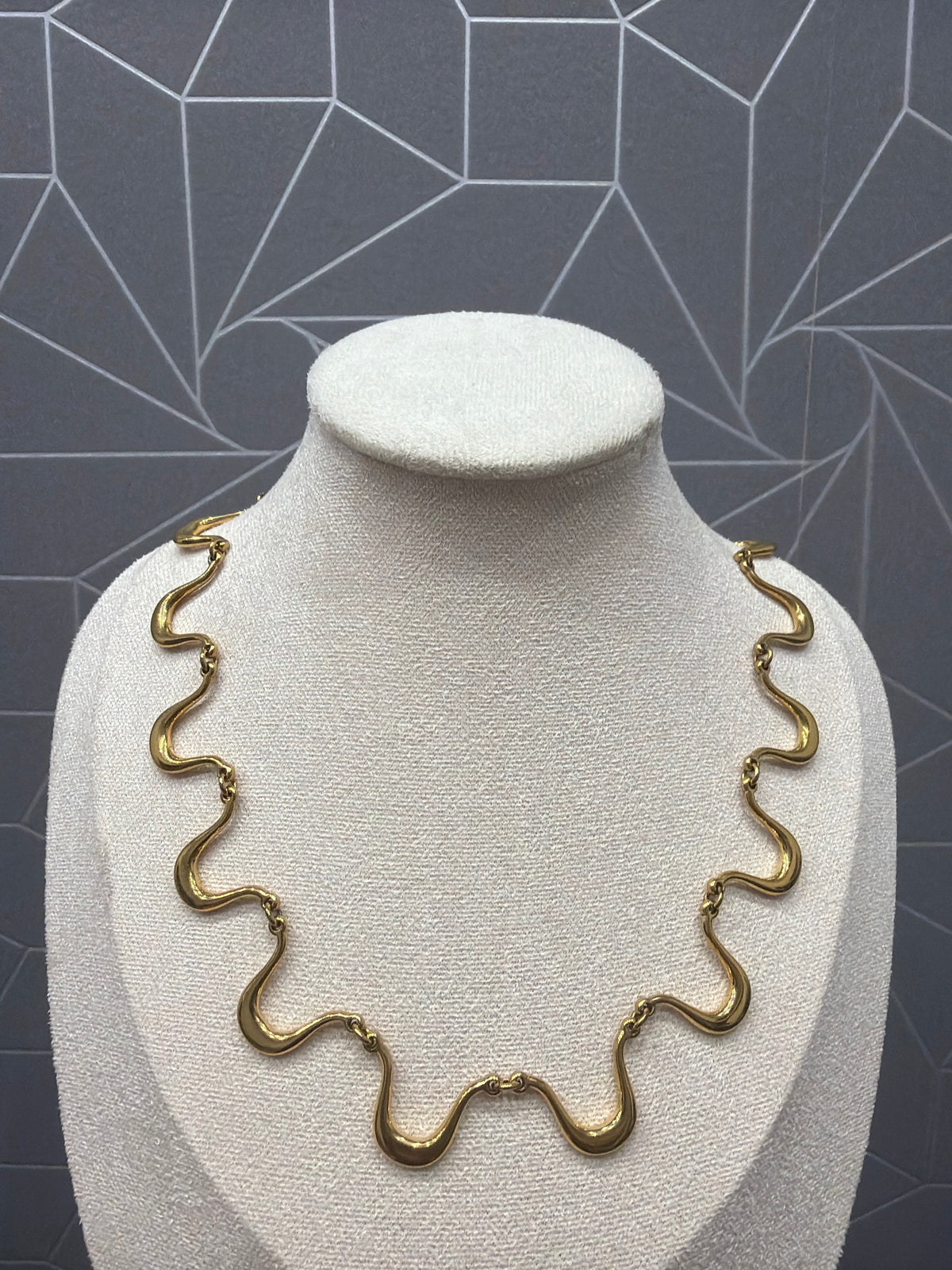 Collana onde