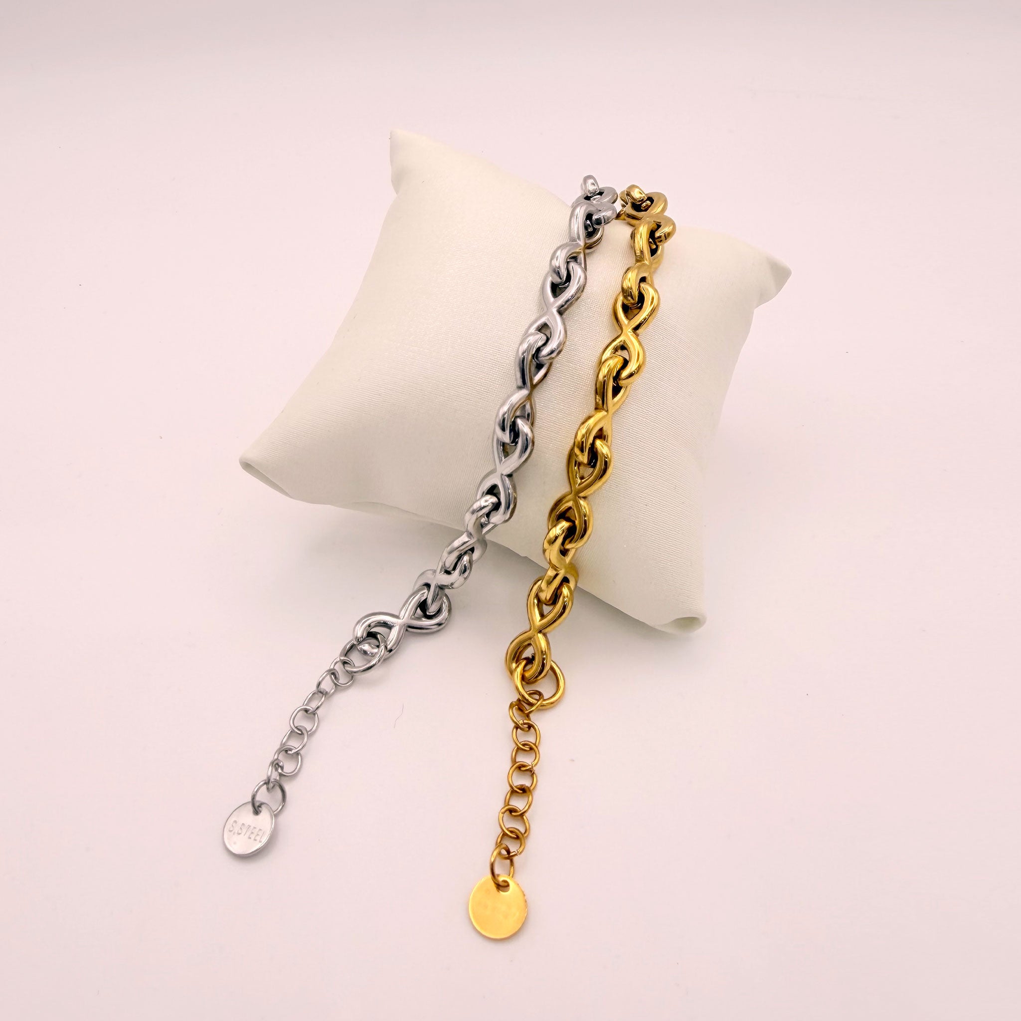 Bracciale Infinito In acciaio inox